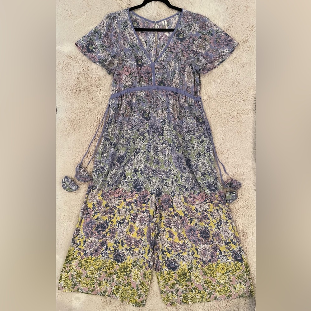 Anthropologie - Floral Cropped Lounge Jumper